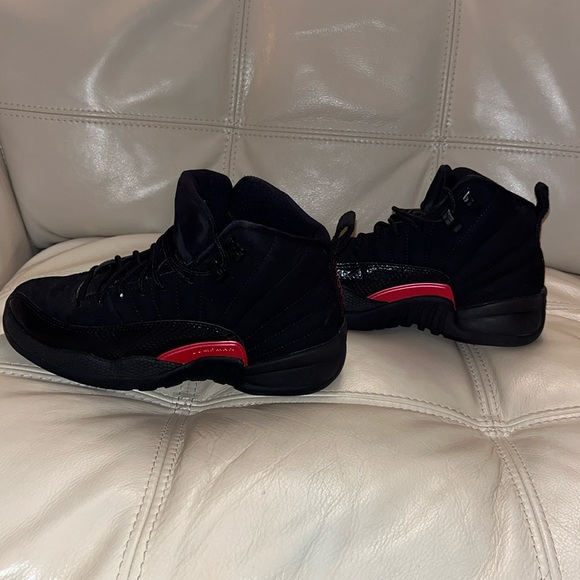 Nike Air Jordon retro 12 - Picture 2 of 4